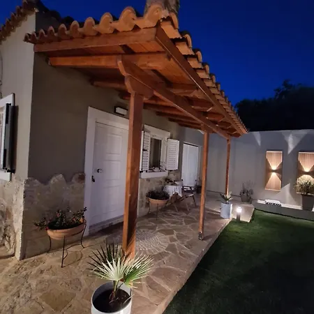 Πανσιόν Elena's Retreat Paradise Ερέτρια