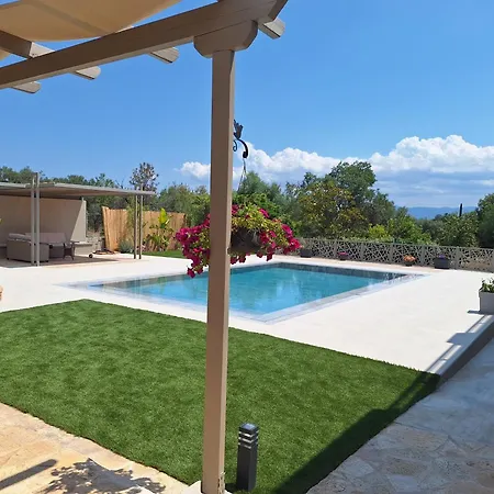 Πανσιόν Elena's Retreat Paradise Ερέτρια